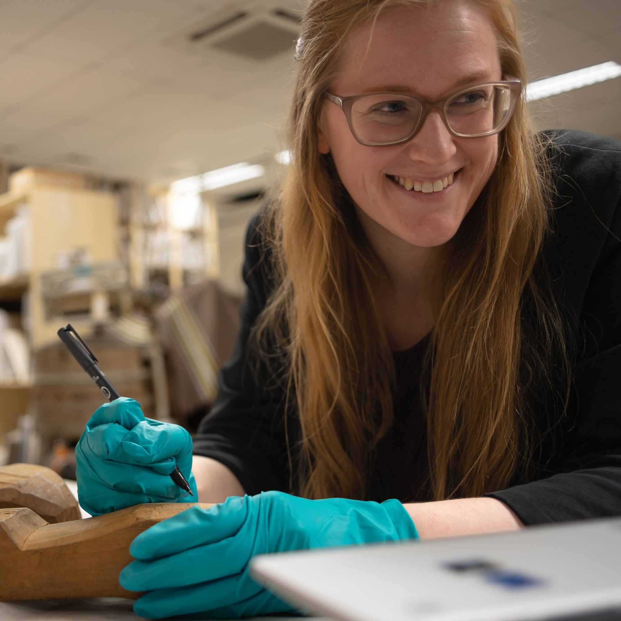 KLEKSI | Briana Mabson - Conservator Eindhoven Museum
